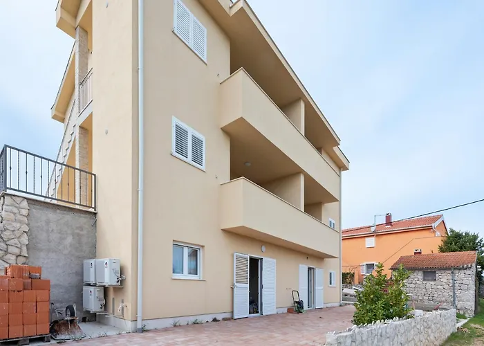 In Near The Lägenhet